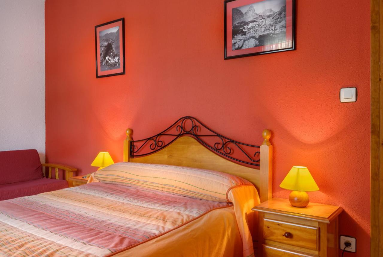 Hostal Kimboa Ansó Exteriör bild